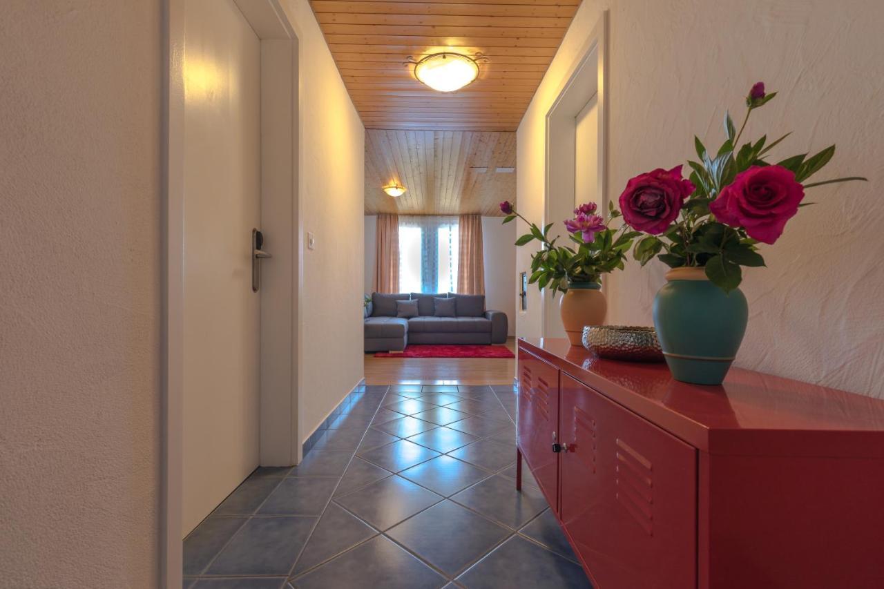 Swiss Mountains Apartments Интерлакен Екстериор снимка